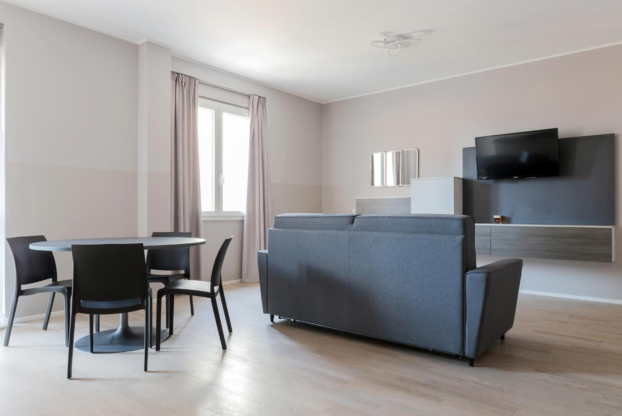 Apartment Retreats *