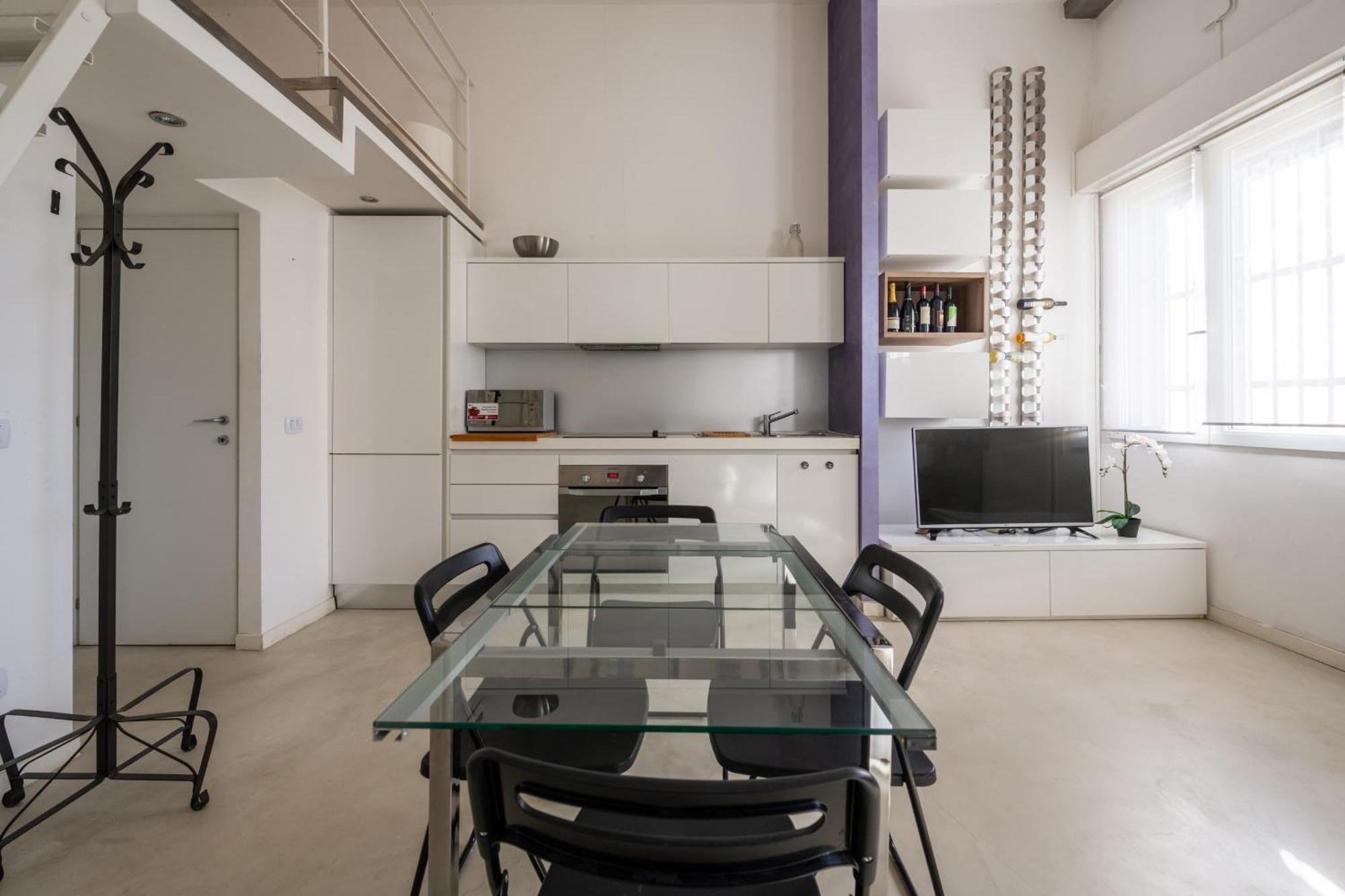 Loft Martini