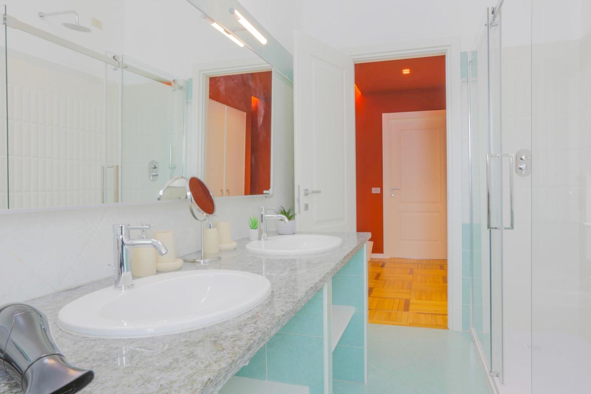 Private Luxury 5 Bedroom - Station Mailand