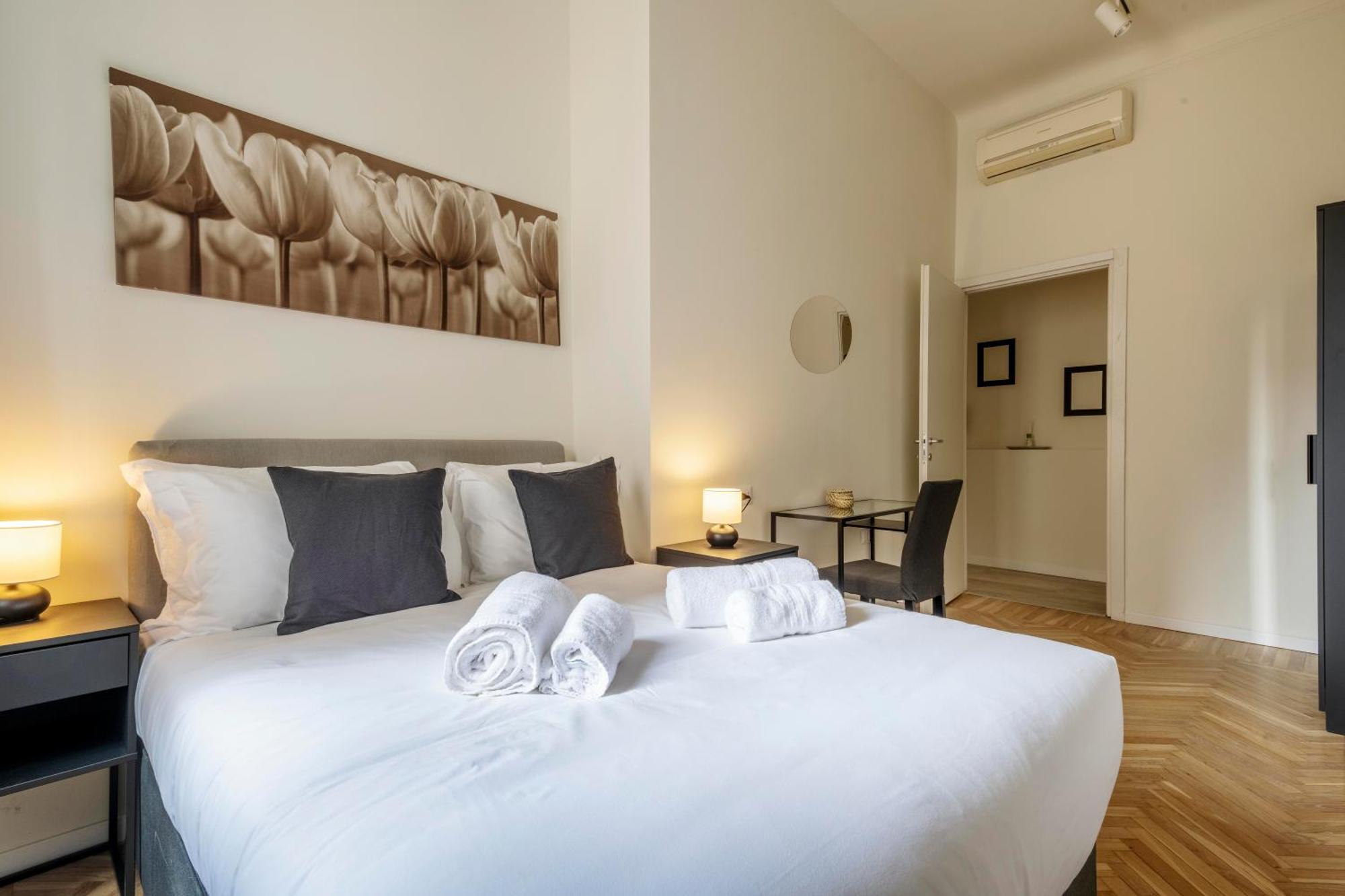 Elegant Brand New Near Duomo * Milan