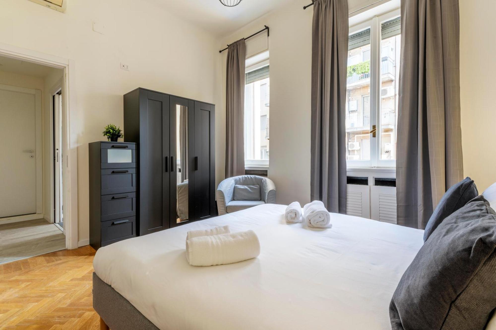 Elegant Brand New Near Duomo * Milan