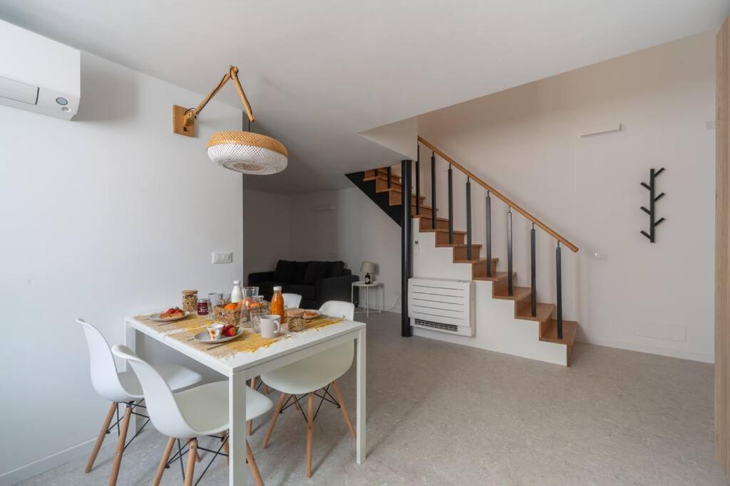 Apartment Loft-hosted By Sweetstay *