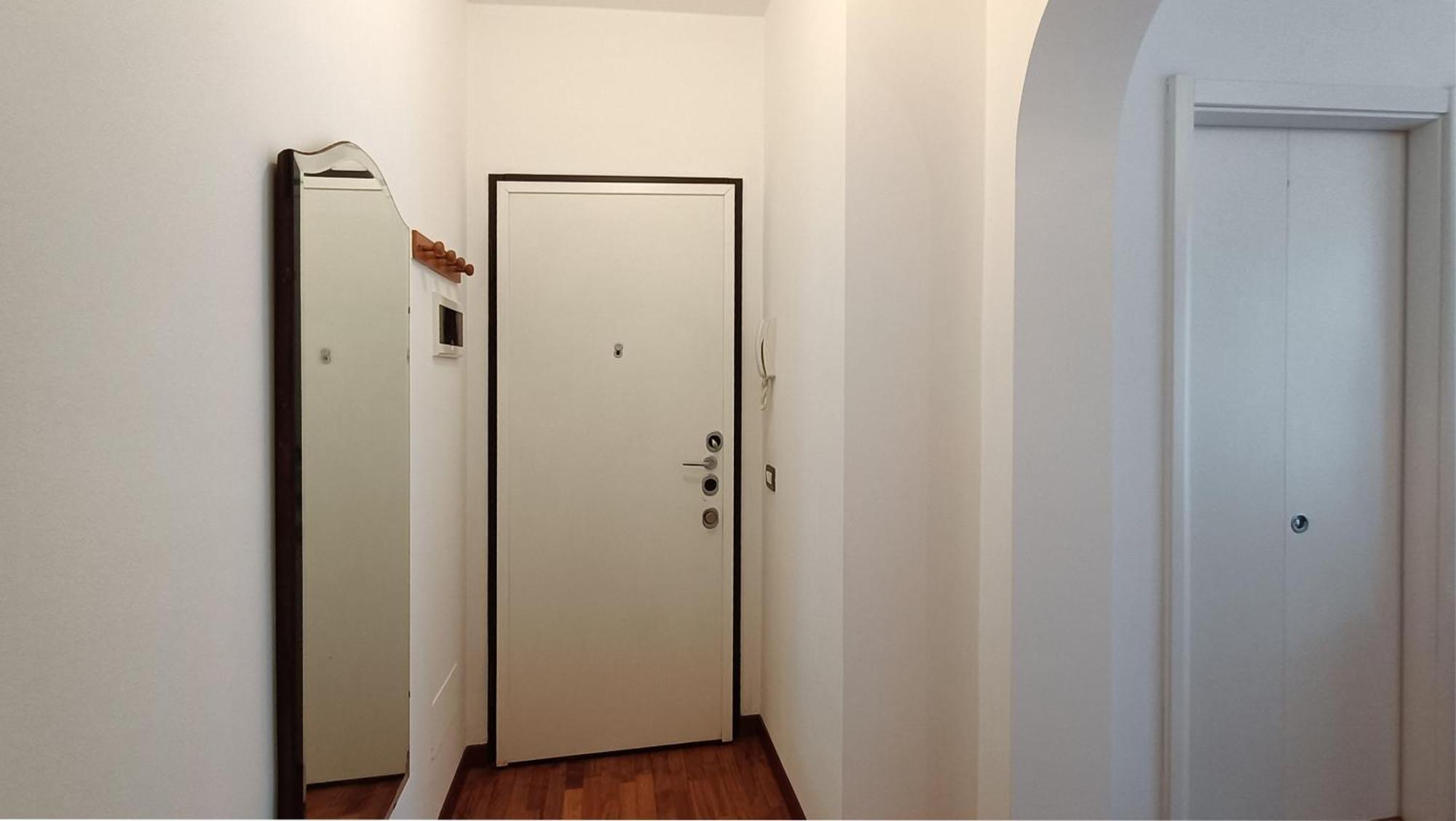 Apartment Sahi - Via Dei Ciclamini Mm1 Primaticcio, Stadio San Siro, Ospedale San Carlo