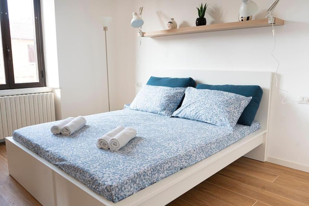 Lo3 • Navigli Chic • * Mailand