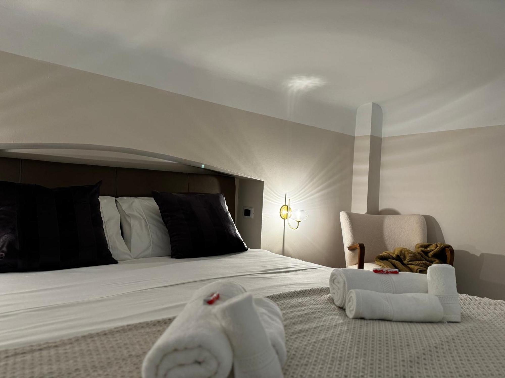 Apartment Regina In Verona - Sky Tv, Wifi E Breakfast Box *