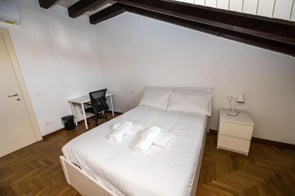 Apartamento Wonderfull Two Floors Navigli Milão