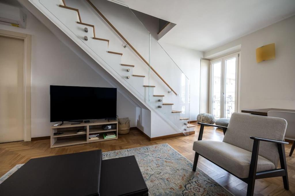 Apartamento Wonderfull Two Floors Navigli *