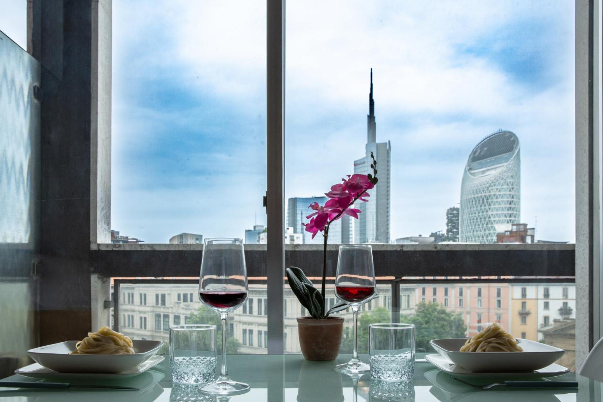 Dehomes - Porta Nuova Business