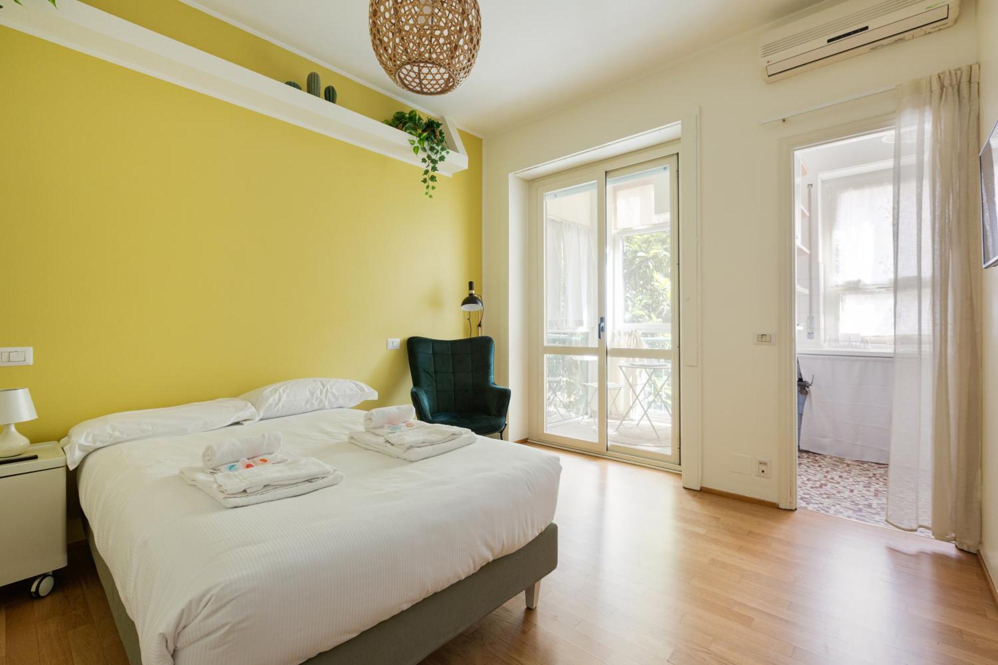 Gerusalemme M5 Yellow With Closed Balcony! * Mailand