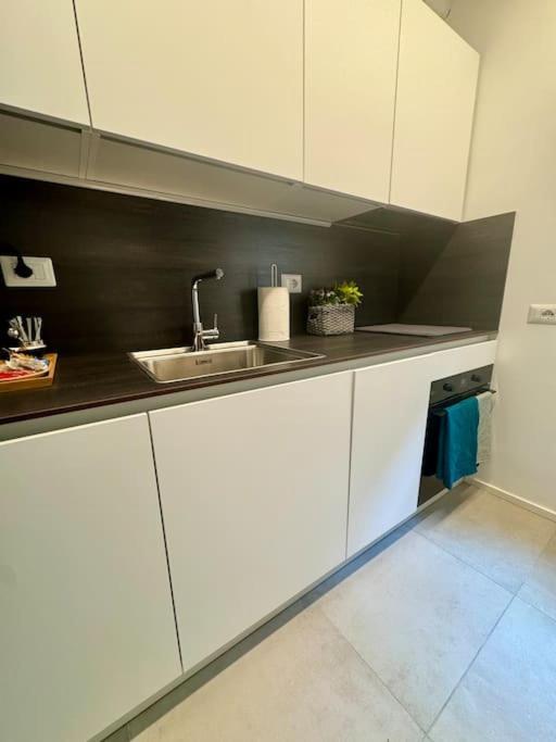 Splendido Bilocale In Via Madonnina, Zona Brera Apartment Mailand