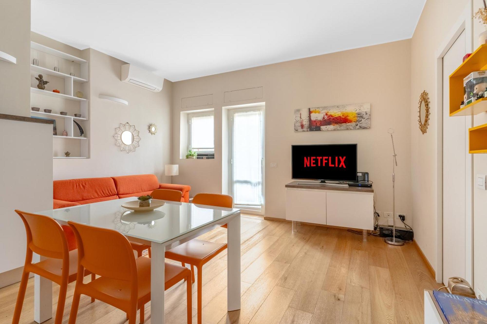 Easy Isola Apartment *