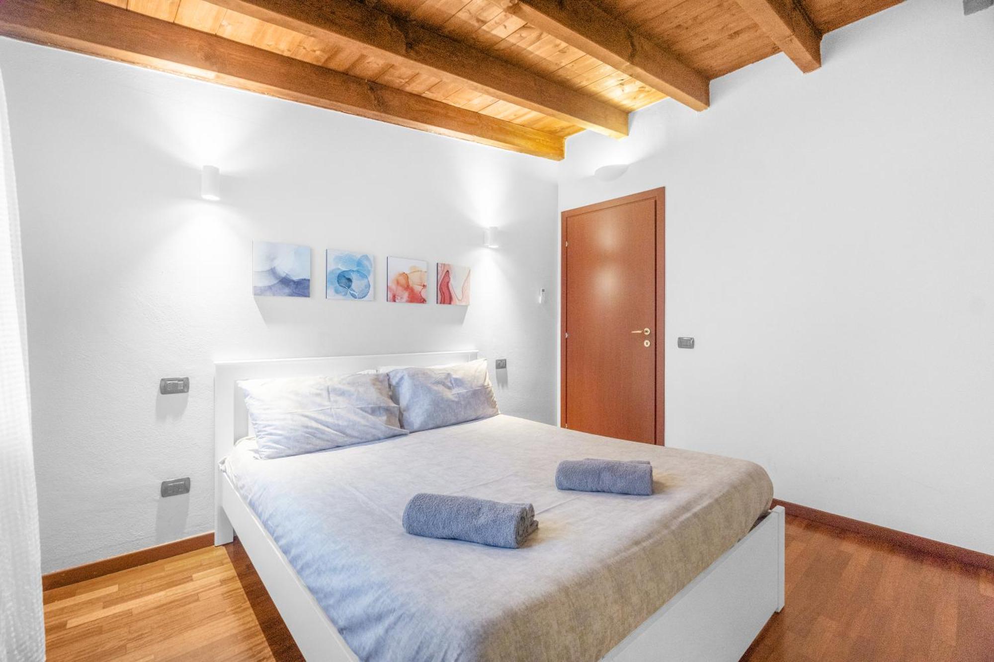 Tar5 -20 Minutes From Duomo- Design-elegant Apartamento