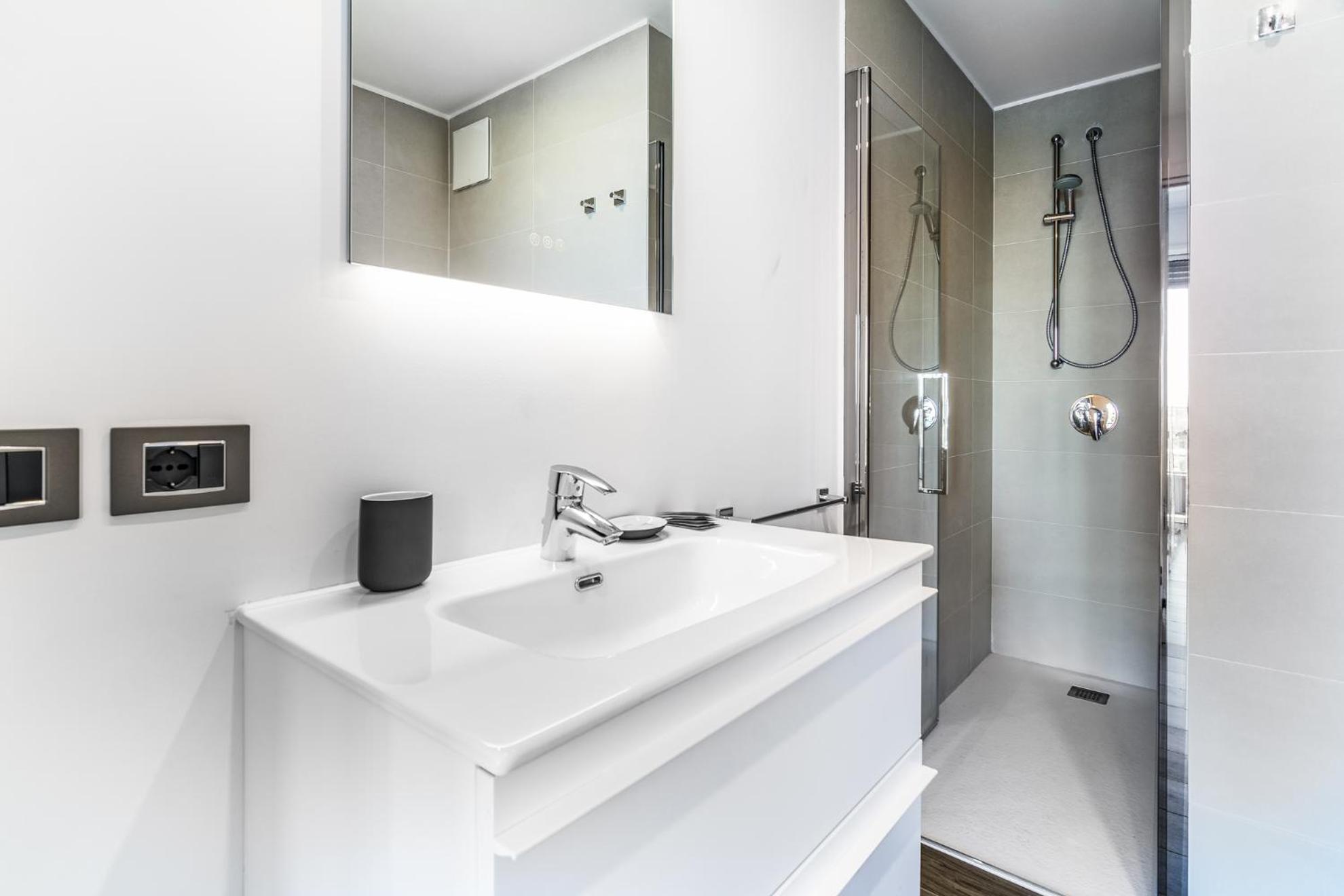 Apartment Penthouse Terrace Piranesi 4pax Wifi