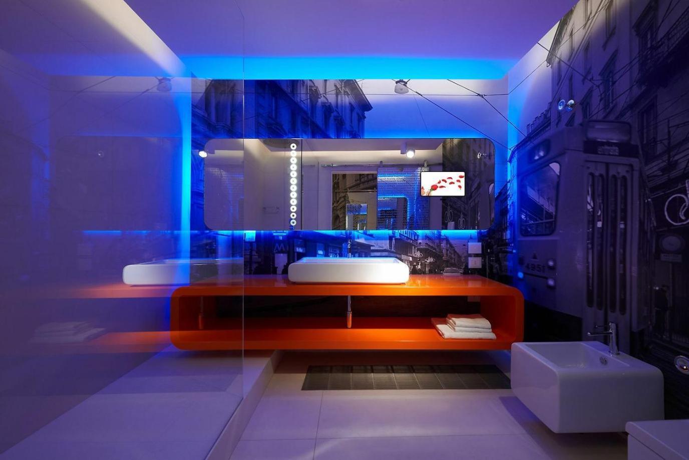 Town House Street * Milan