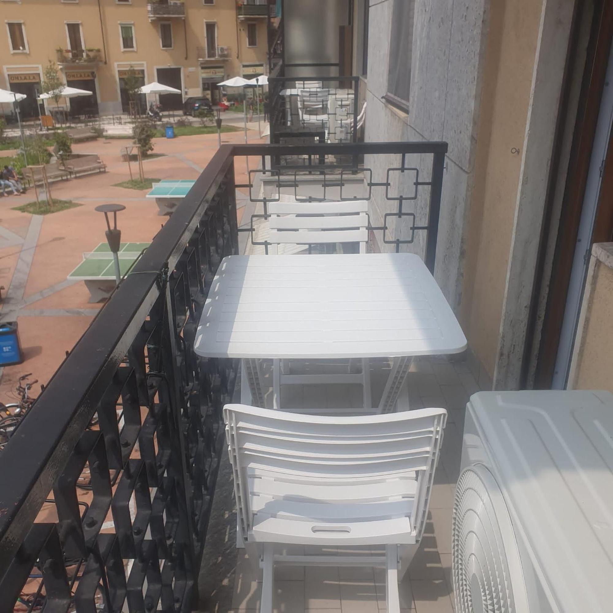 Gigli, Con Cucina In Comune E Terrazza * Milão