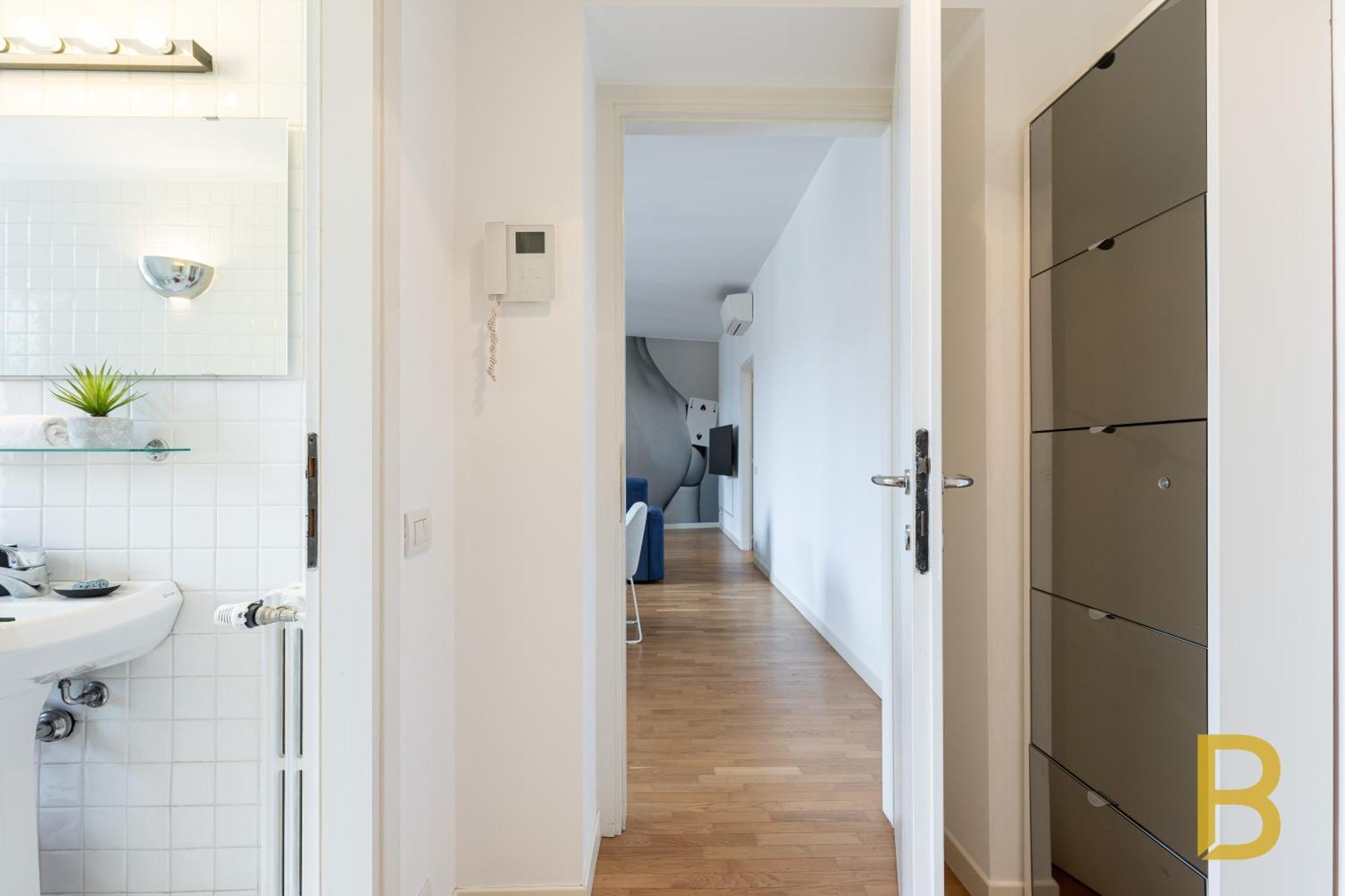 Beplace At Navigli Apartment