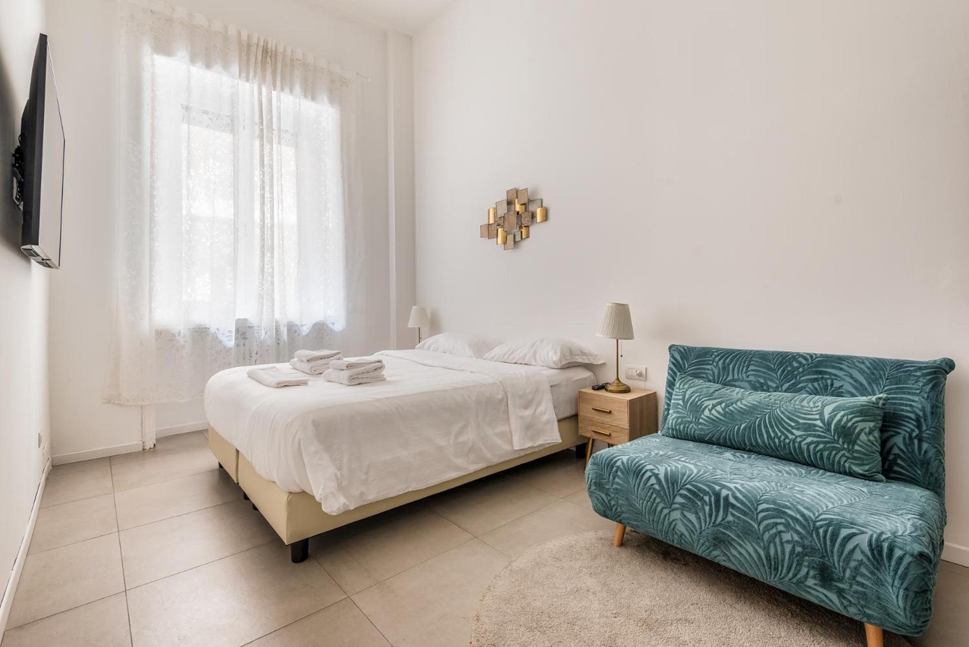 Brand New 5 Pax Wifi Corso Sempione Apartamento Milão