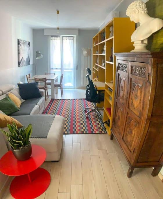 Art&design Close To Bocconi Apartment *