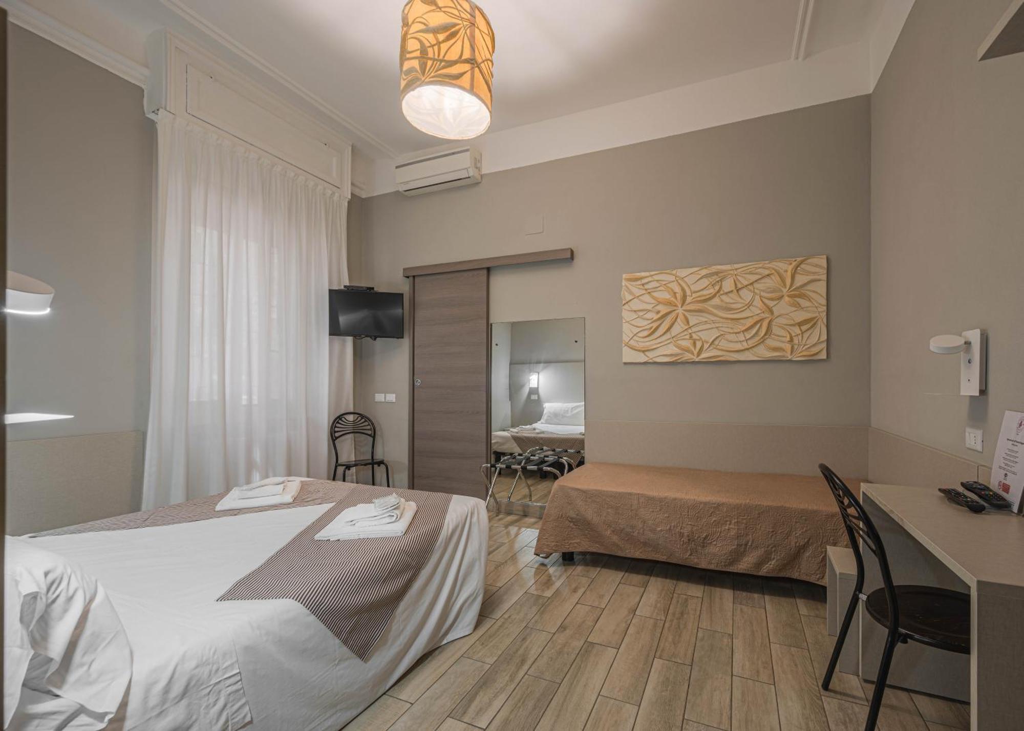 Hotel Bogart