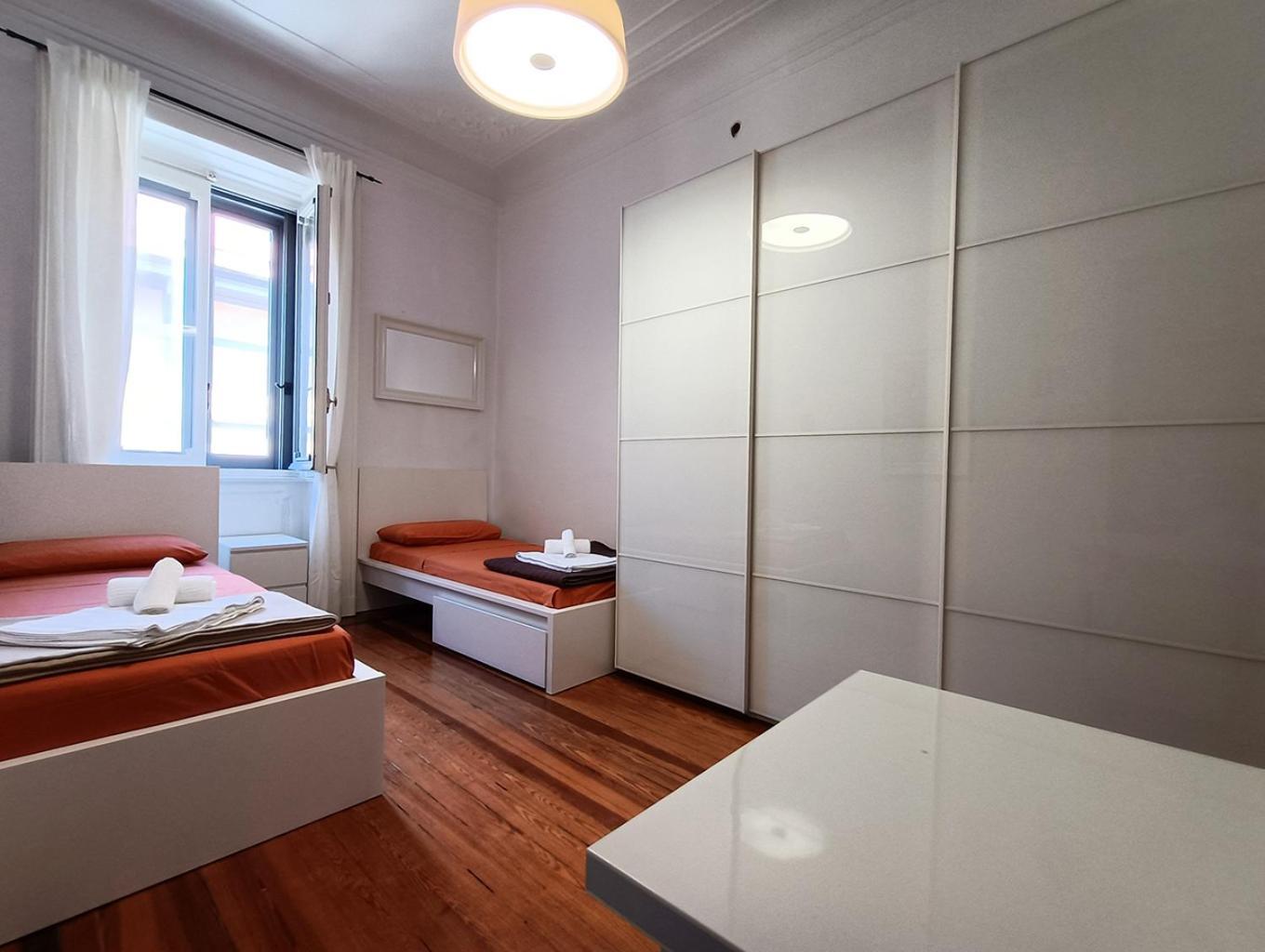 Sahi - Residenza Corso Italia Tre Camere, Due Bagni E Un Salone Milão