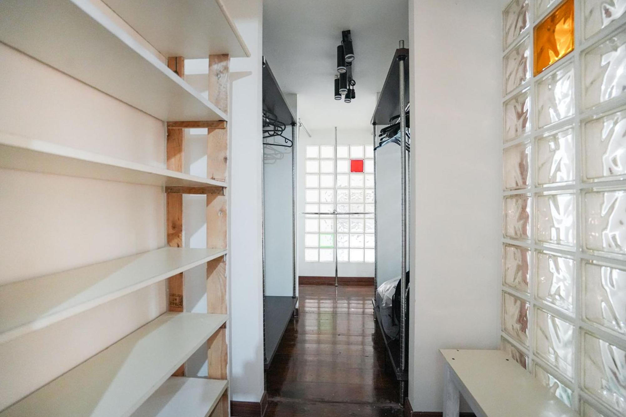 Industrial Loft *
