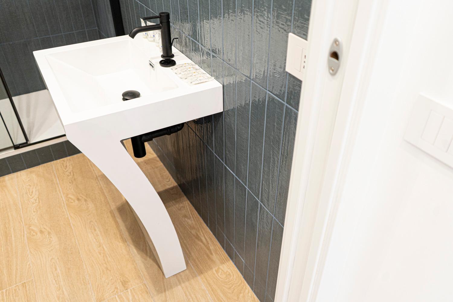 Bos1 - Station • New Chic • Apartamento *
