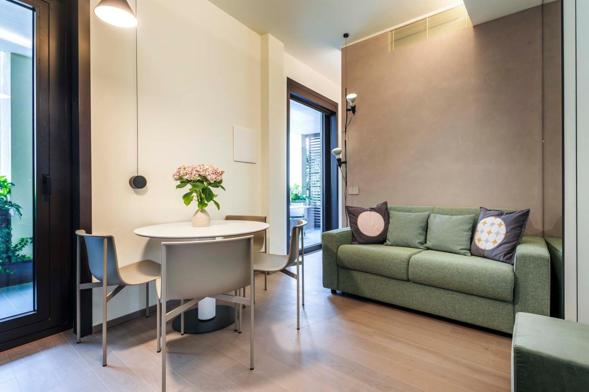 Dhome Apartment *