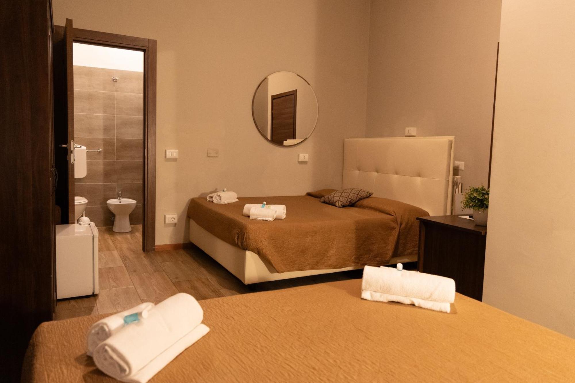 Golden Hotel