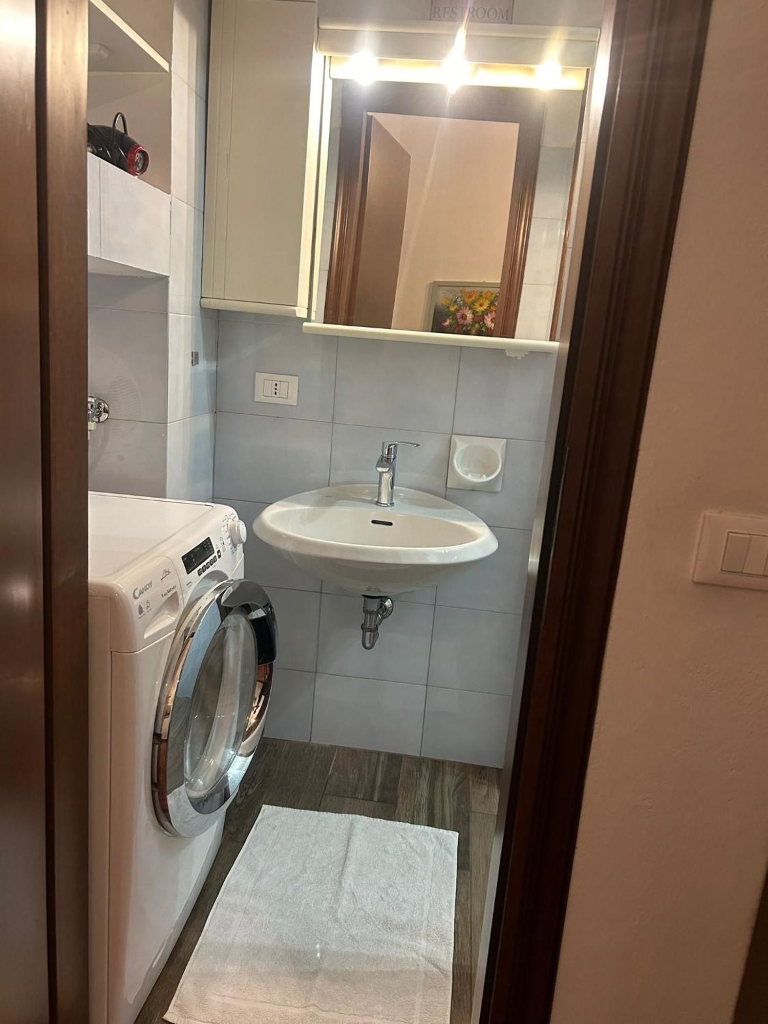 Navigli Apartment