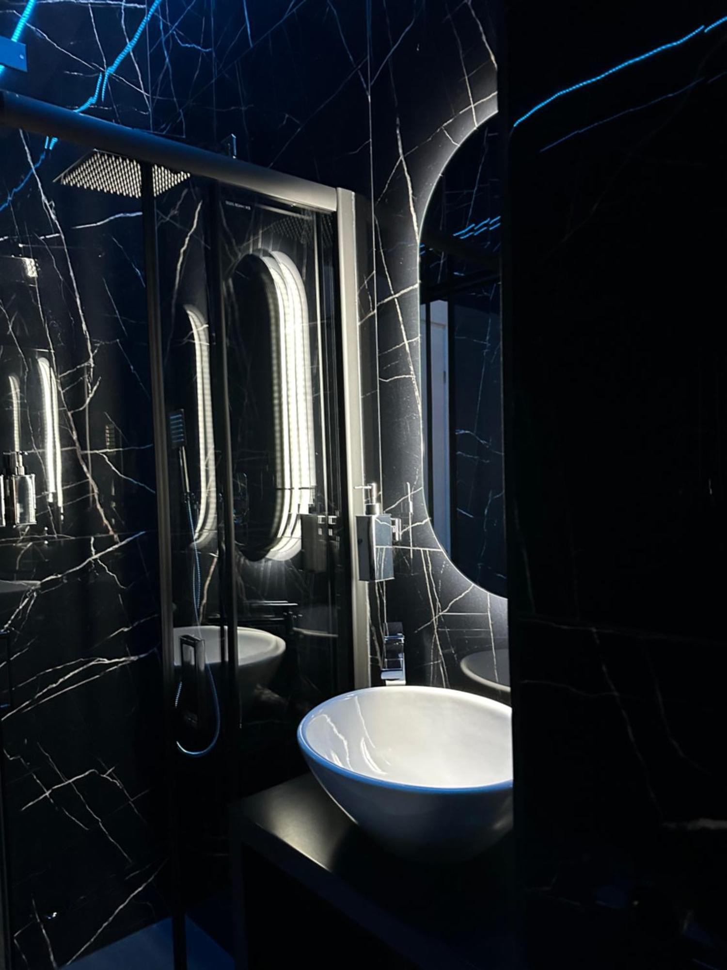 Hub Private Apartment *
