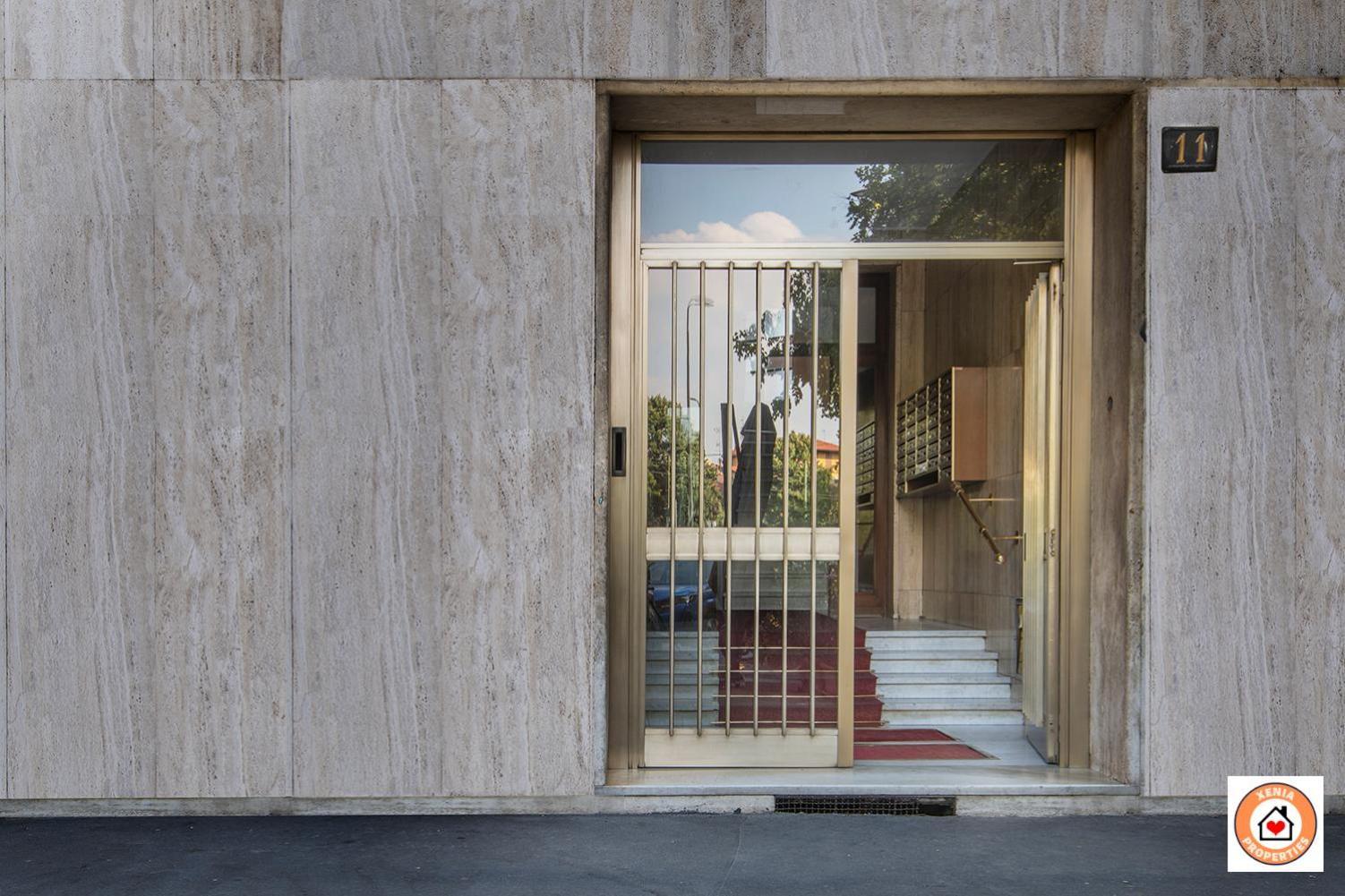 Fiore Milanese - San Siro, Fiera & Life - Rinnovamento Facciata Palazzo In Corso * Mailand
