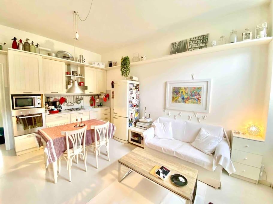 Garden View, Free Parking And Checkout In The Afternoon * Mailand