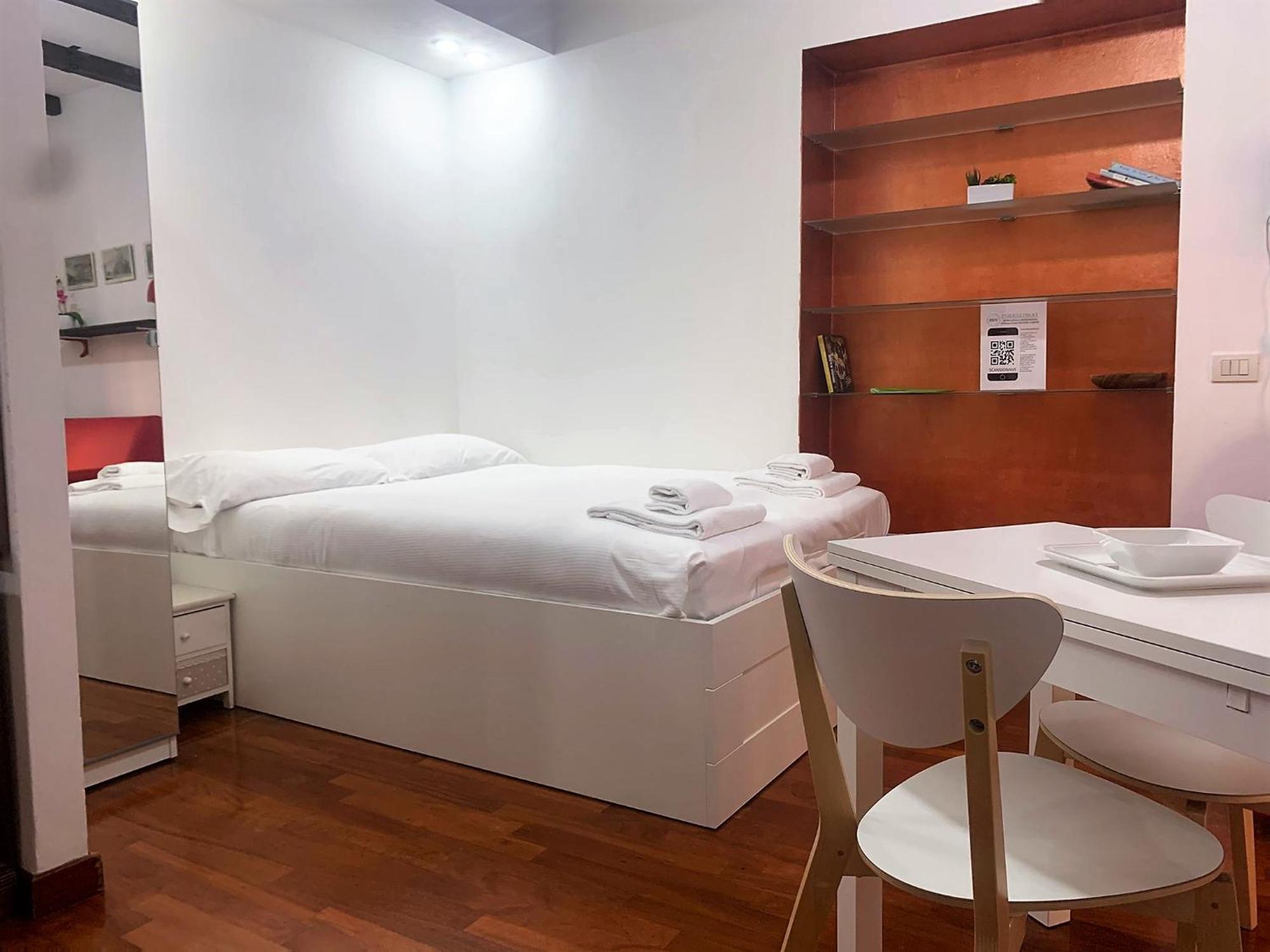 Apartamento Bwr - Beautiful Loft Near The Duomo In Milan, Lamarmora Milão