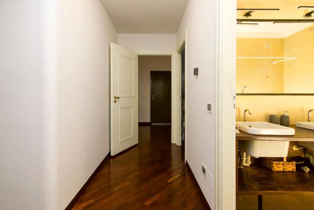 Apartment Duomo Big House130mq Vista Tempio Milan