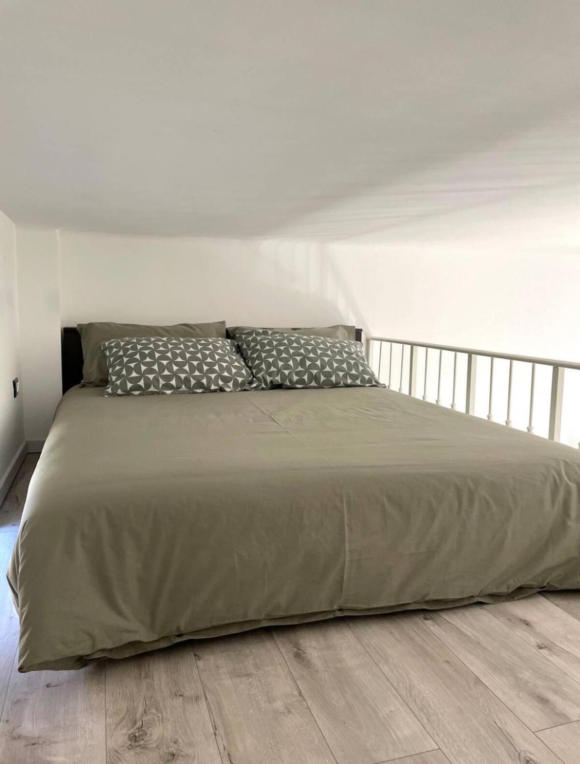 Apartamento Veridia House 15 Min Metro Dal Duomo