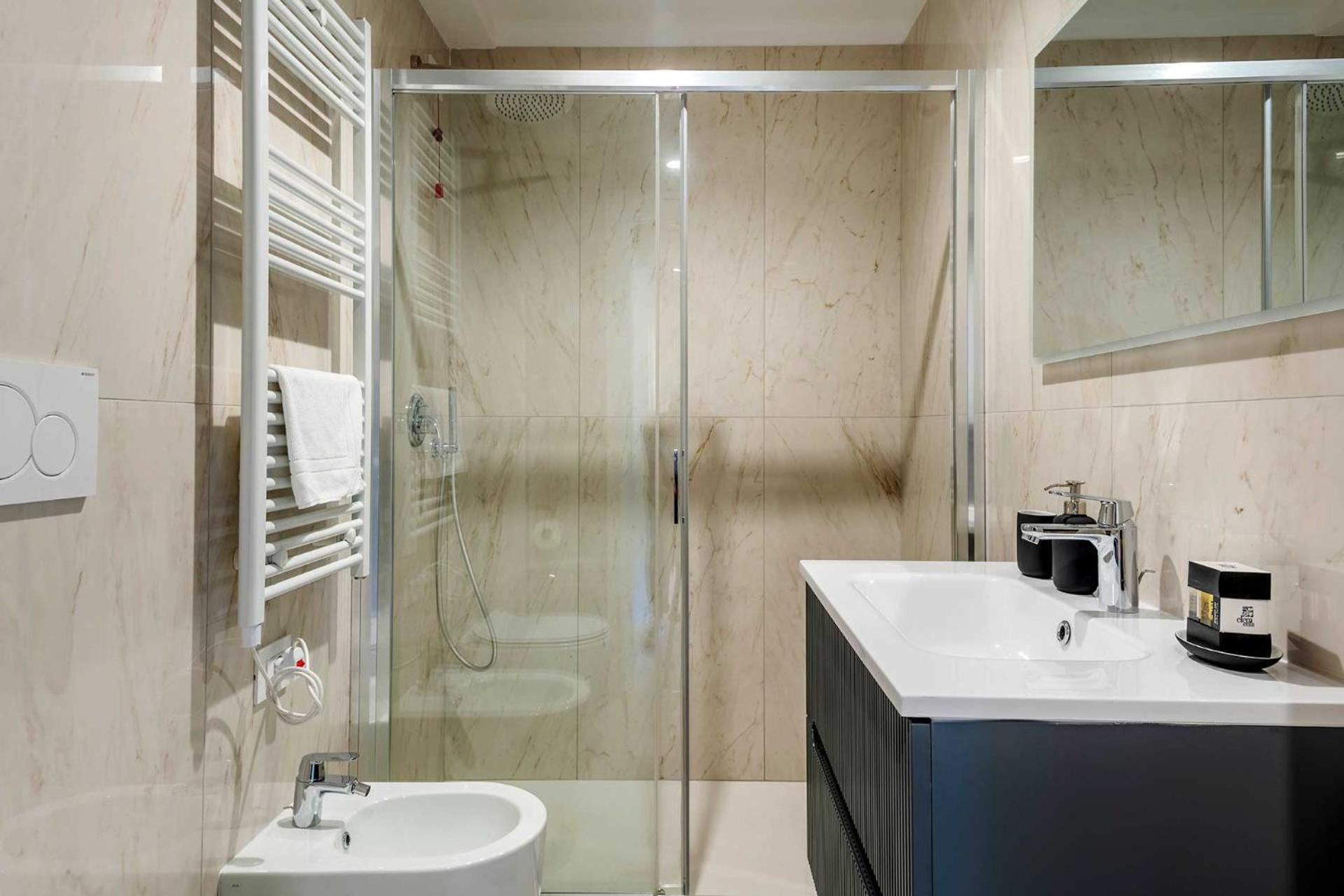 Velasca Tower Apartment Mailand