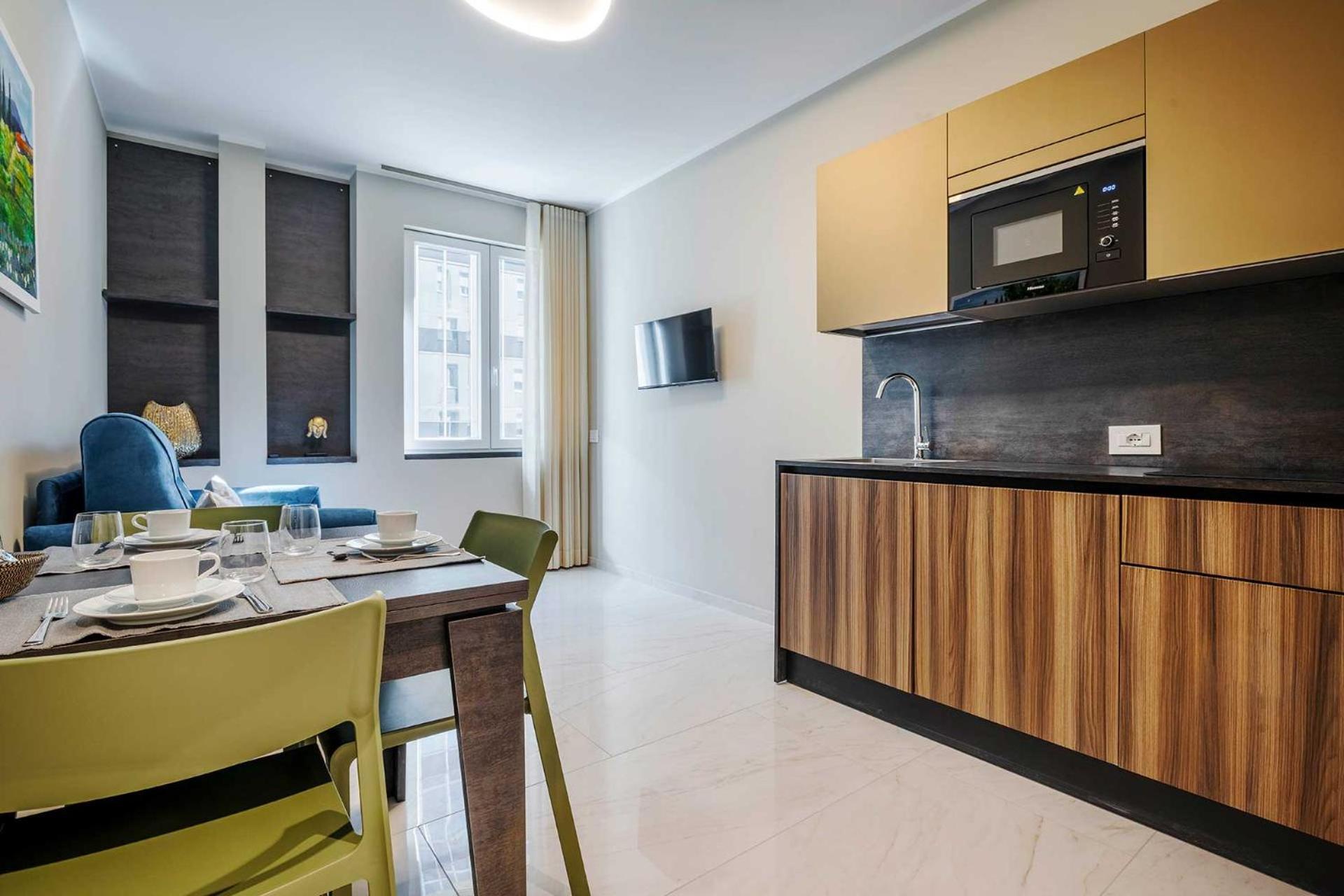 Velasca Tower Apartment Mailand