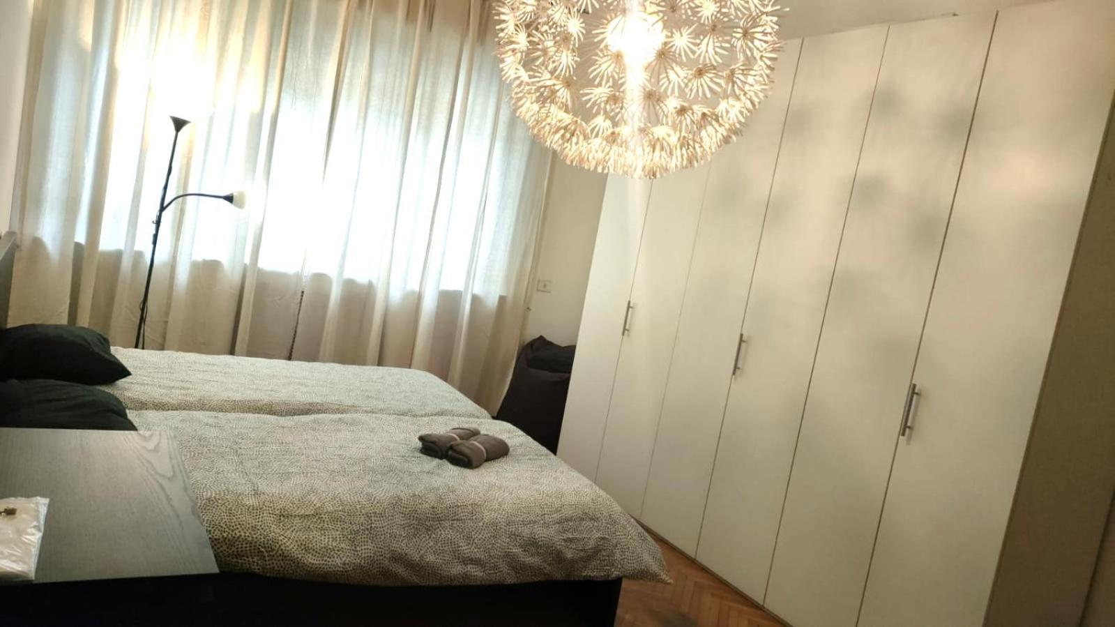 Apartamento Very Big At 3 Minutes On Foot From Duomo Cathedral