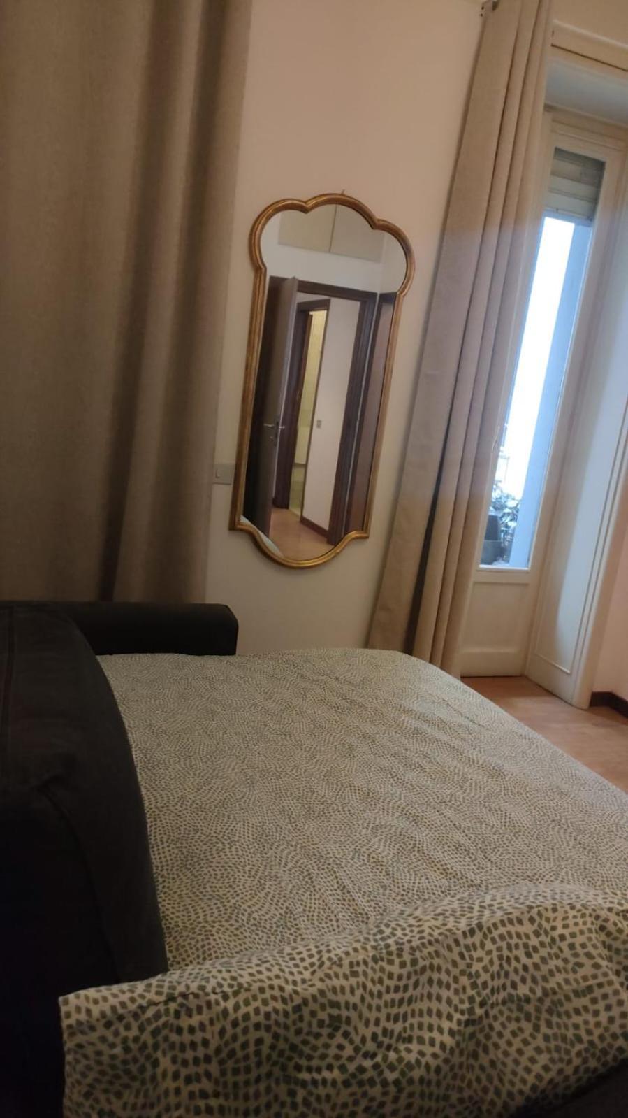 Very Big At 3 Minutes On Foot From Duomo Cathedral Apartamento *