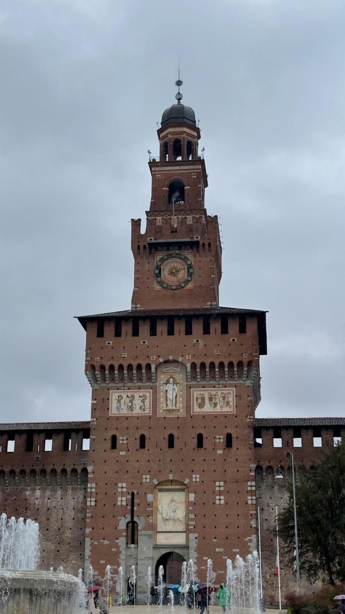 Bellissimo Mini A Tema Bandiera Italiana, Potente Wi-fi, 3 Linee Metropolitane Dietro Casa, Collegato Direttamente Con Aeroporto Di Malpensa E Rho Fiera Apartment