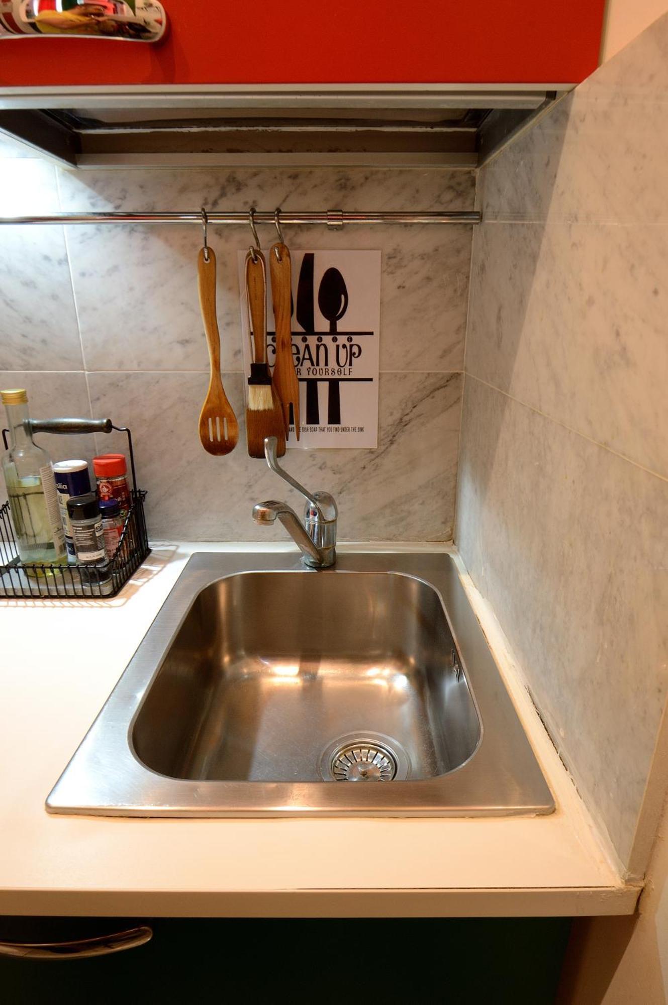 Bellissimo Mini A Tema Bandiera Italiana, Potente Wi-fi, 3 Linee Metropolitane Dietro Casa, Collegato Direttamente Con Aeroporto Di Malpensa E Rho Fiera Apartment *