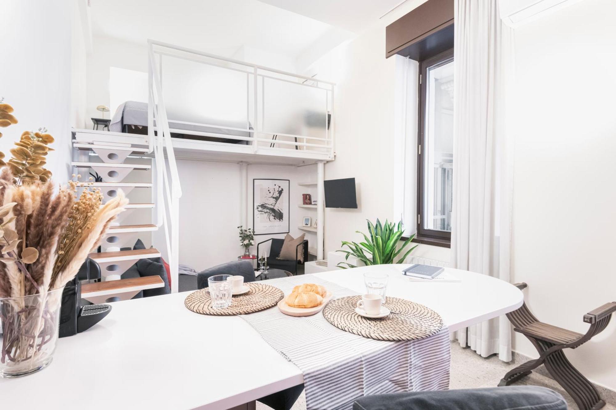Apartment Easylife - Accogliente Monolocale In Via Torino, Posizione Perfetta Per Scoprire La Citta Mailand