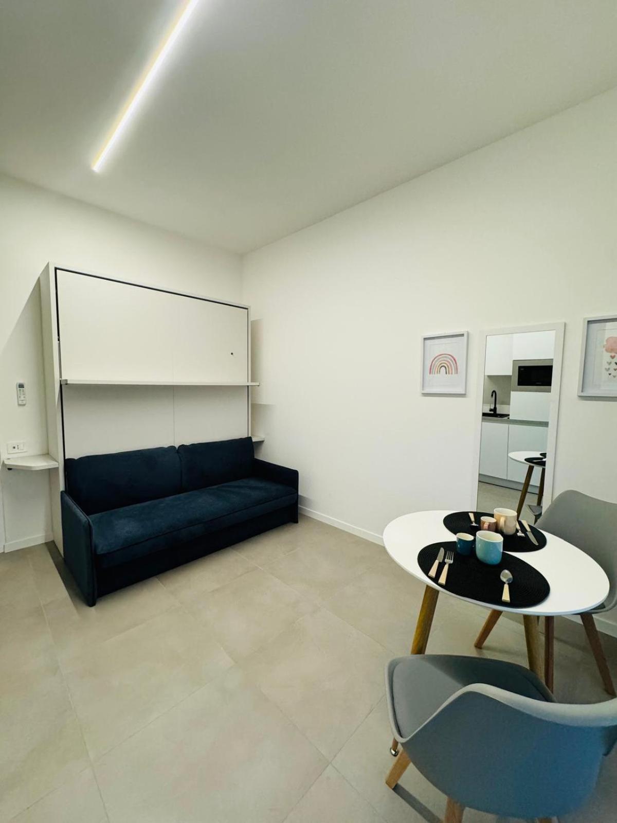 Urban Cloud Apartment *