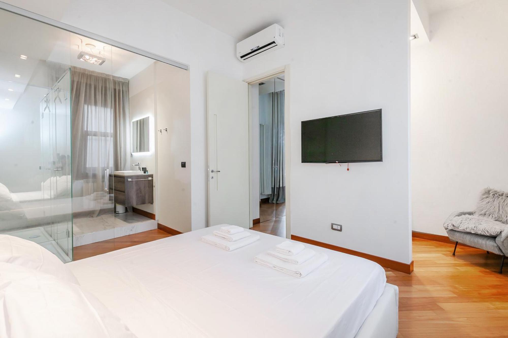 San Babila Luxury - In The Heart Of Fashion Disctrict Apartamento Milão