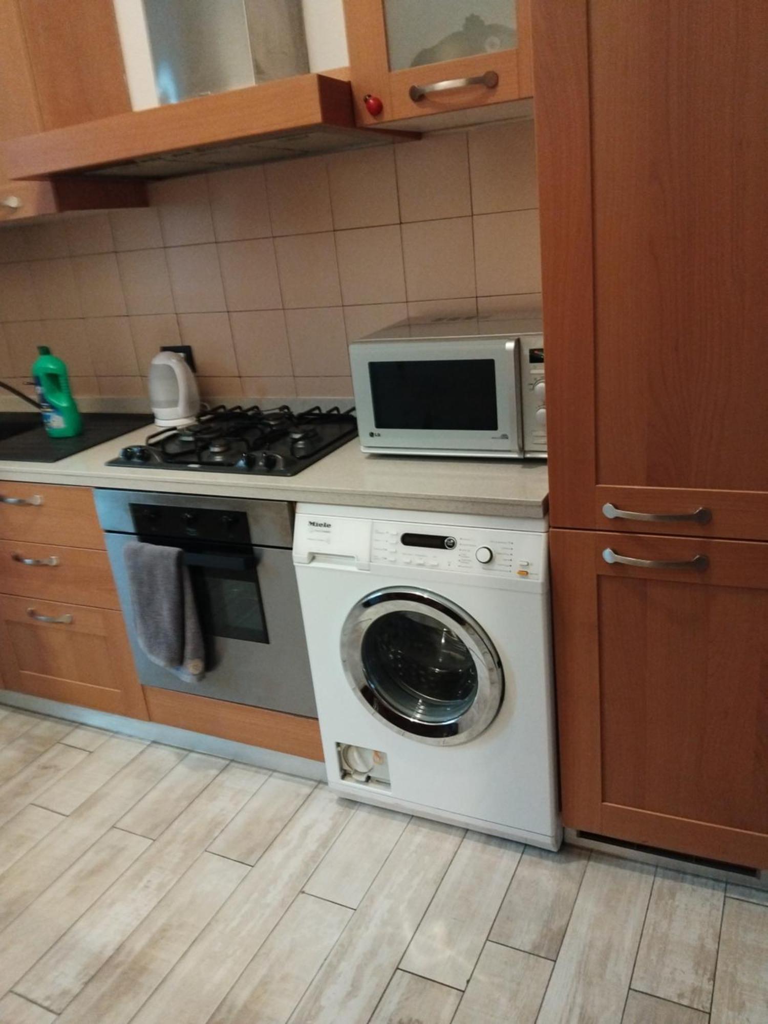 3 Station Free Parking Apartamento *