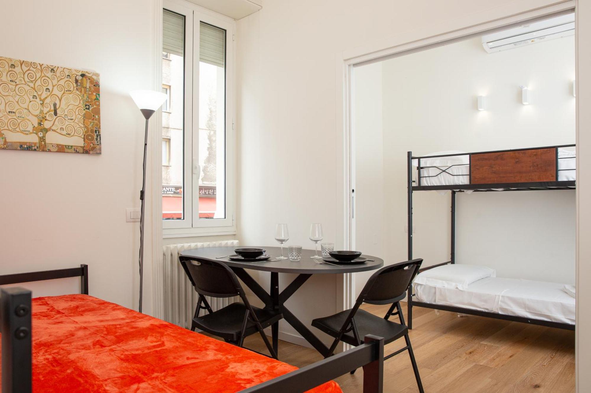 Klimt Central Station - Two Apartment