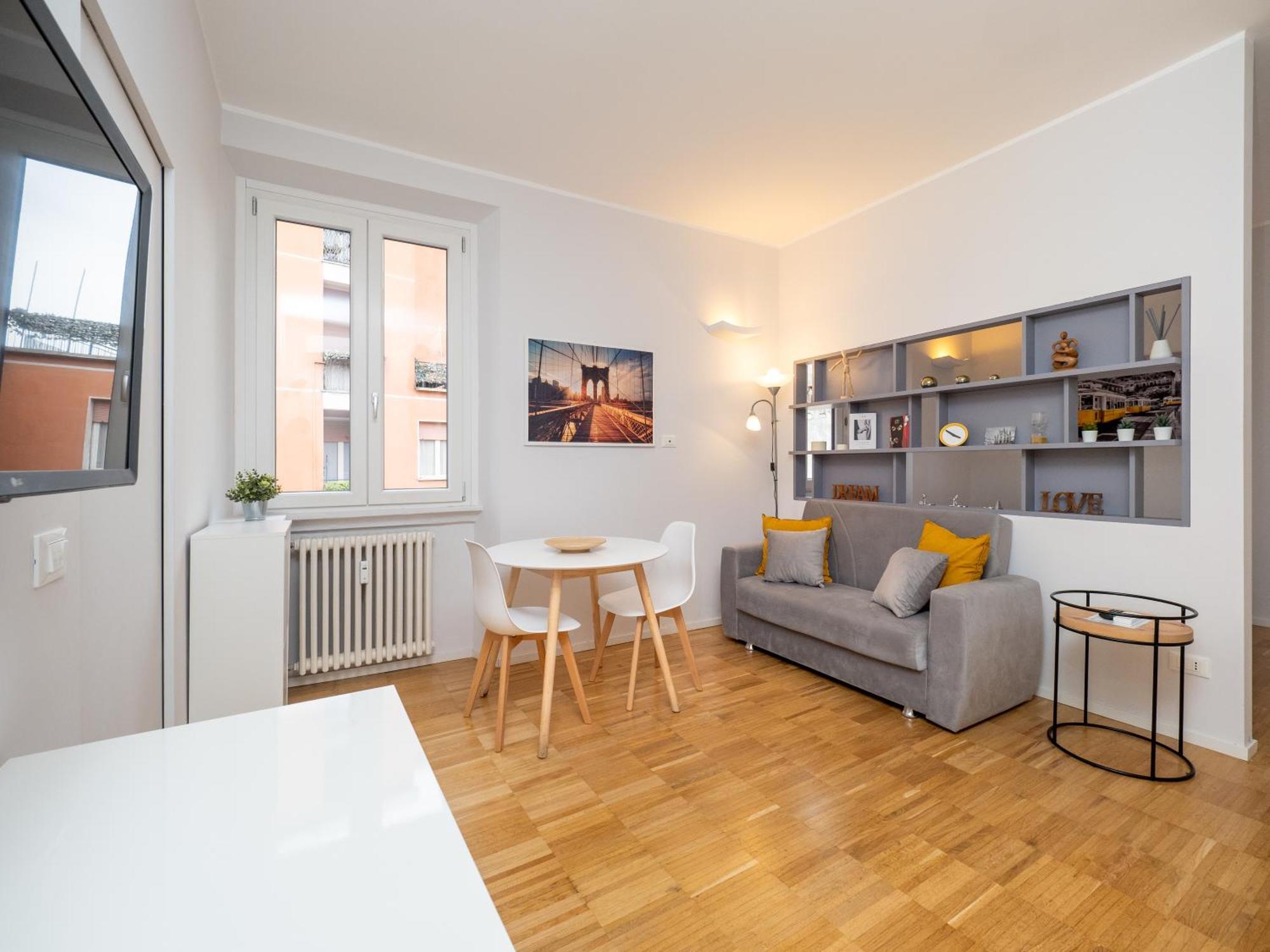Keys Of Italy - Melloni 4 / Mustard Revolution Apartment Milan