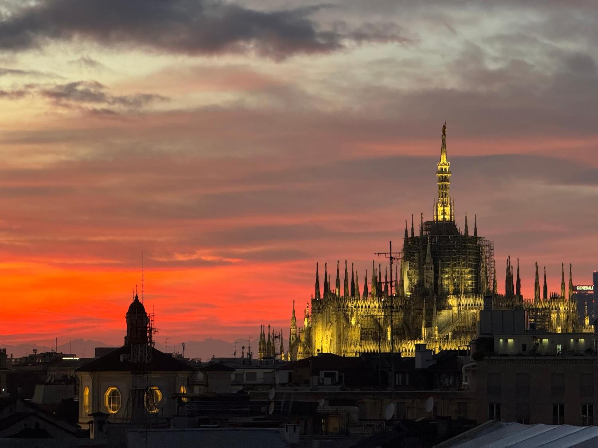 Penthouse 5 Min From Duomo Di Apartment Milan
