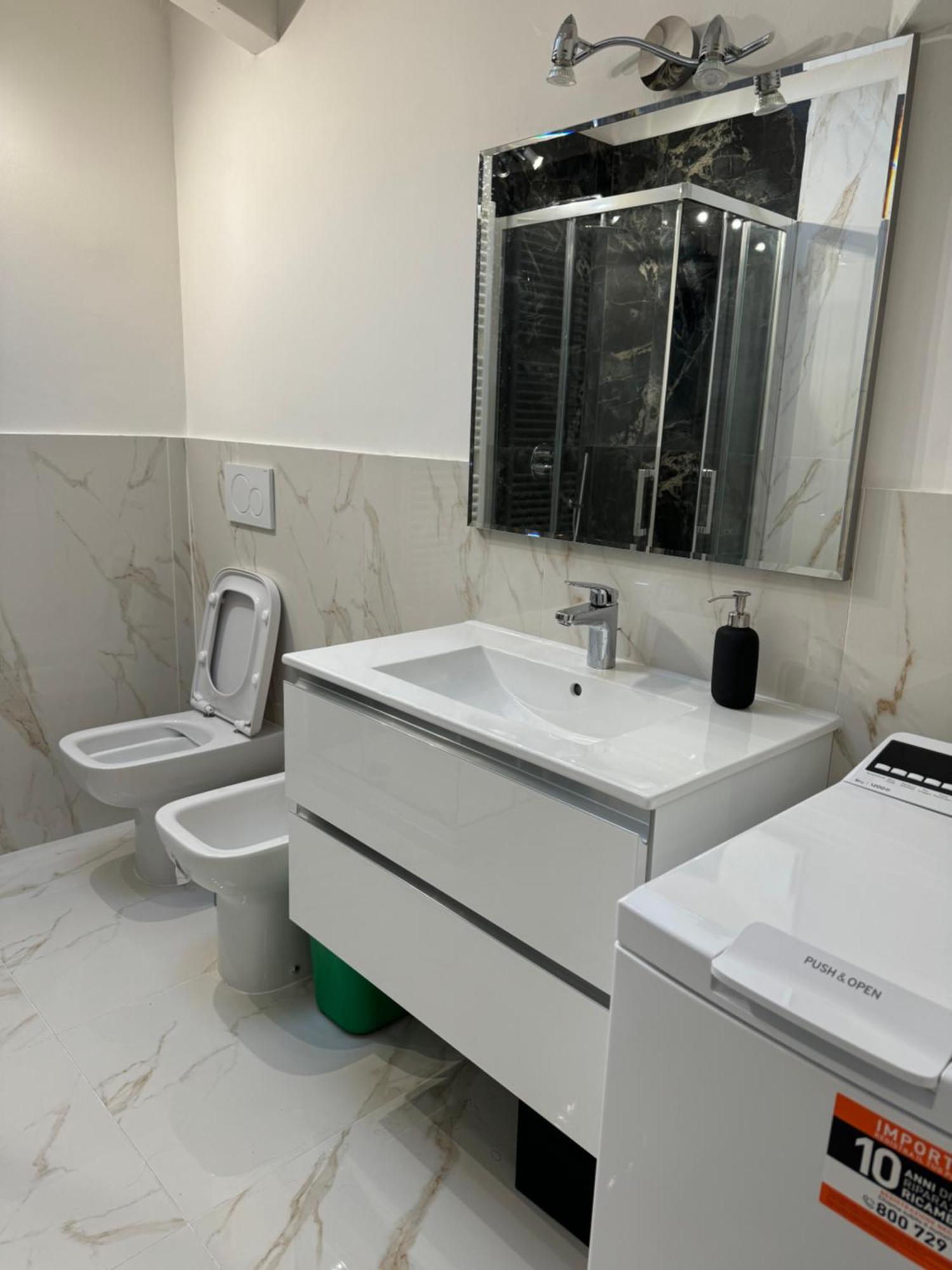 Luxury Beauty-flat In *