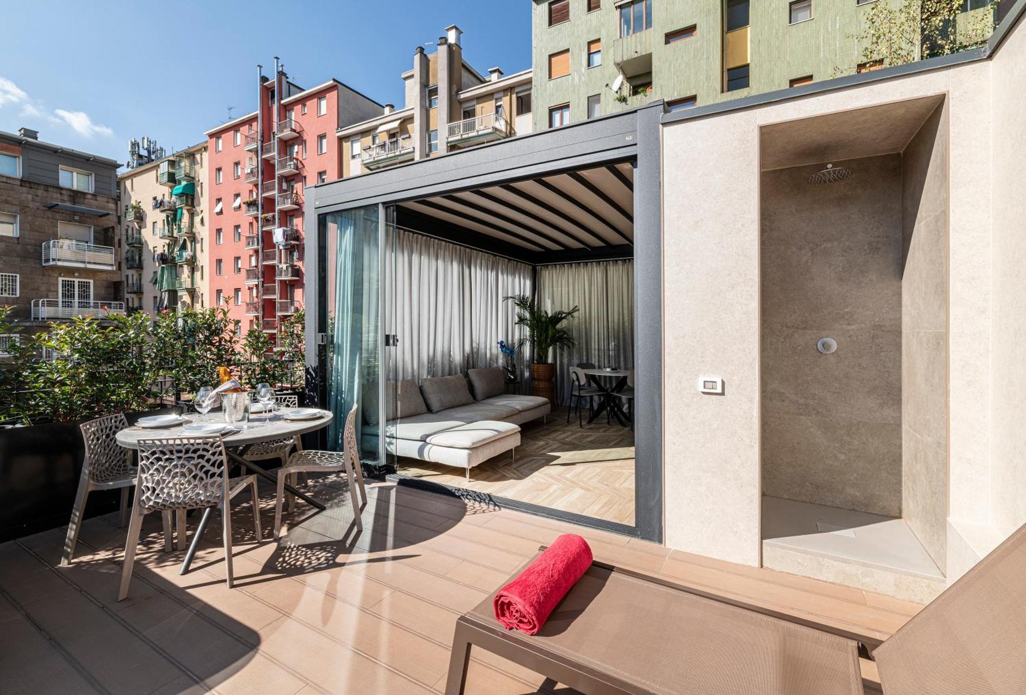Modigliani Terrace Jacuzzi Golden House * Milan